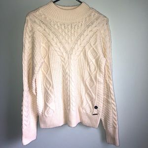 Abercrombie white cable knit sweater